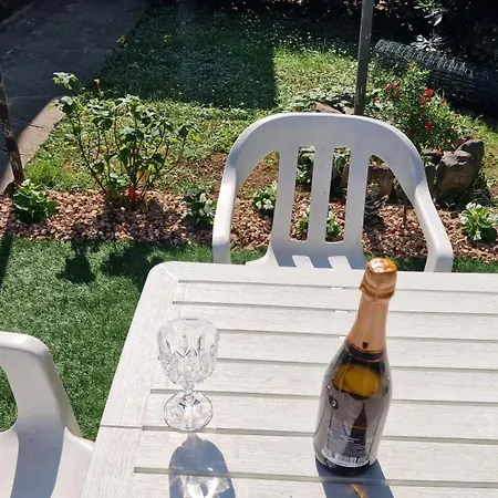 Apartman Lo Scrigno - Self Check-in 24h