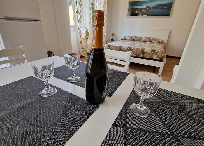 Апартаменти Lo Scrigno - Self Check-in 24h